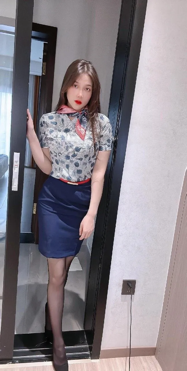 NO.022 可可西yyy – 微密圈系列 空姐黑丝美腿 [34P]插图